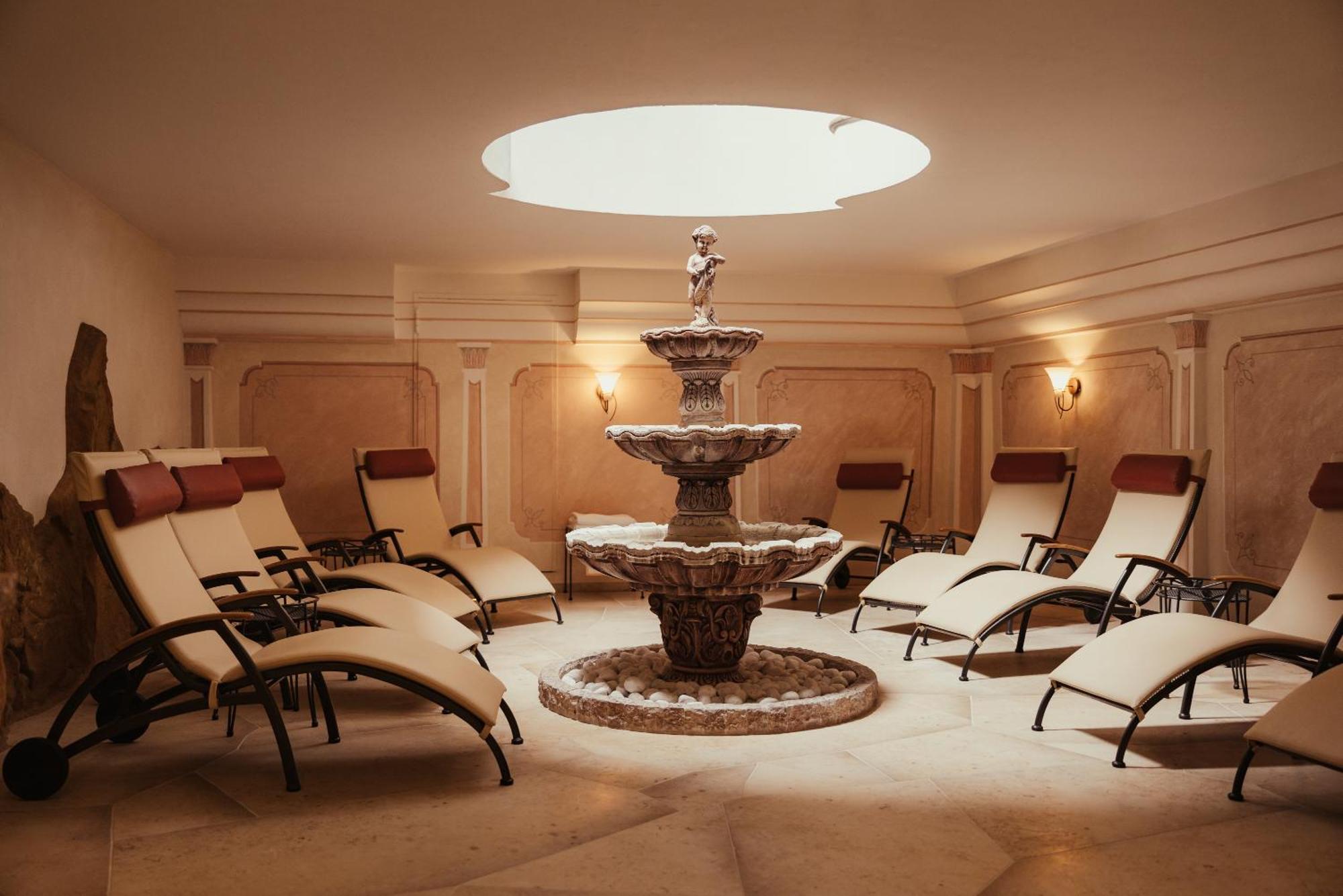 Hotel Grien Ortisei Bagian luar foto